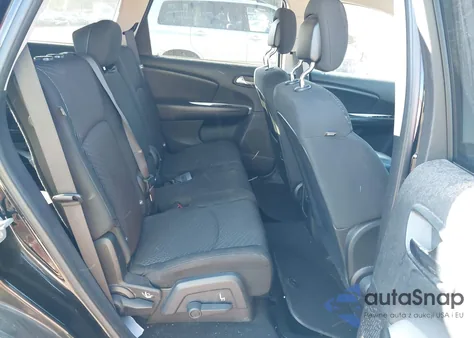 2015 Dodge Journey Sxt z USA, uszkodzony, nr VIN 3C4PDCBG6FT754739